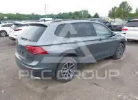 2021 Volkswagen Tiguan фото