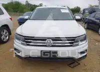 2021 Volkswagen Tiguan фото