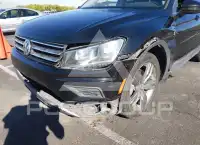 2021 Volkswagen Tiguan фото