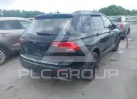 2021 Volkswagen Tiguan photo