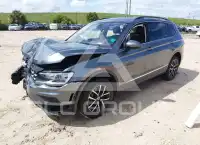 2021 Volkswagen Tiguan фото