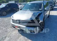 2021 Volkswagen Tiguan фото