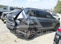 2021 Volkswagen Tiguan фото