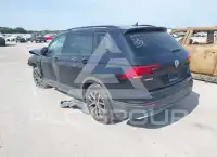 2021 Volkswagen Tiguan фото