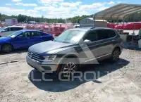 2021 Volkswagen Tiguan photo