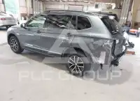 2021 Volkswagen Tiguan photo