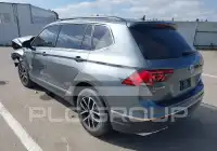 2021 Volkswagen Tiguan photo