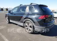 2021 Volkswagen Tiguan фото