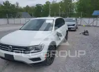 2021 Volkswagen Tiguan фото