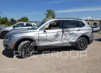 2021 Volkswagen Tiguan фото