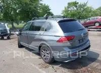 2021 Volkswagen Tiguan фото