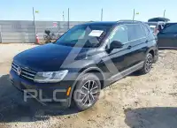 2021 Volkswagen Tiguan photo