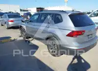 2021 Volkswagen Tiguan фото