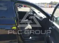 2021 Volkswagen Tiguan photo