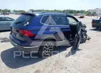 2021 Volkswagen Tiguan фото