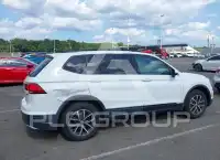 2021 Volkswagen Tiguan фото