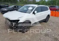 2021 Volkswagen Tiguan photo
