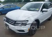 2021 Volkswagen Tiguan фото