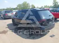 2021 Volkswagen Tiguan photo