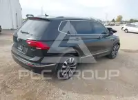 2021 Volkswagen Tiguan фото