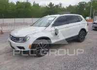 2021 Volkswagen Tiguan фото