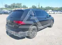 2021 Volkswagen Tiguan фото