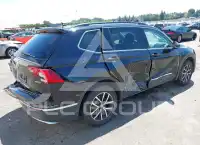 2021 Volkswagen Tiguan фото