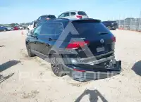 2021 Volkswagen Tiguan photo