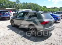2021 Volkswagen Tiguan photo