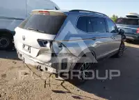 2021 Volkswagen Tiguan фото