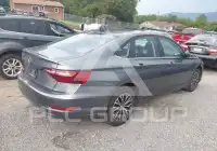 2021 Volkswagen Jetta photo
