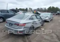 2021 Volkswagen Jetta photo