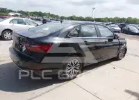 2021 Volkswagen Jetta фото