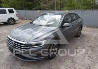 2021 Volkswagen Jetta фото