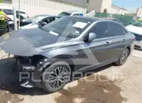 2021 Volkswagen Jetta фото