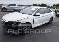 2021 Volkswagen Jetta фото