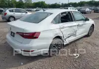2021 Volkswagen Jetta photo
