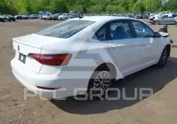 2021 Volkswagen Jetta photo