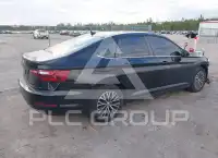 2021 Volkswagen Jetta photo