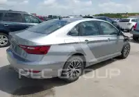 2021 Volkswagen Jetta photo