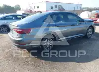 2021 Volkswagen Jetta photo