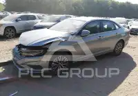 2021 Volkswagen Jetta фото
