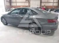 2021 Volkswagen Jetta photo