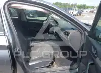 2021 Volkswagen Jetta фото
