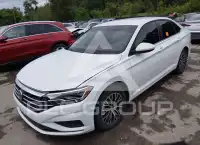 2021 Volkswagen Jetta фото