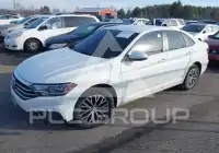 2021 Volkswagen Jetta фото