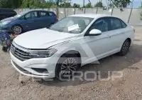 2021 Volkswagen Jetta photo