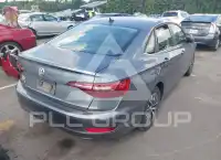 2021 Volkswagen Jetta фото