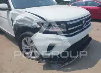 2021 Volkswagen Atlas photo