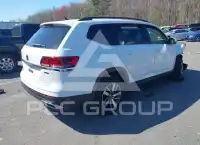 2021 Volkswagen Atlas photo